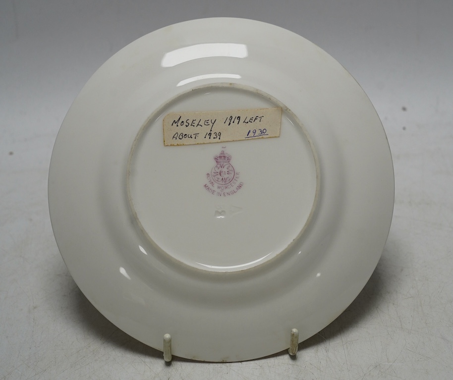 An early 20th century Worcester fruit painted cabinet plate, by George Moseley, 15.5cm diameter. Condition - good